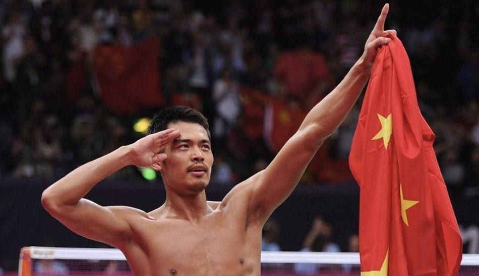 上现实拍摄，下电影剧照上现实拍摄，下电影剧照上线日期：1月11日上线日期：1月19日上一版预告中蕾拉手持象征黑暗原力的红色光剑上一部中，倪妮一人分饰两角，而这一部从梗概上看，主演将一饰三角
